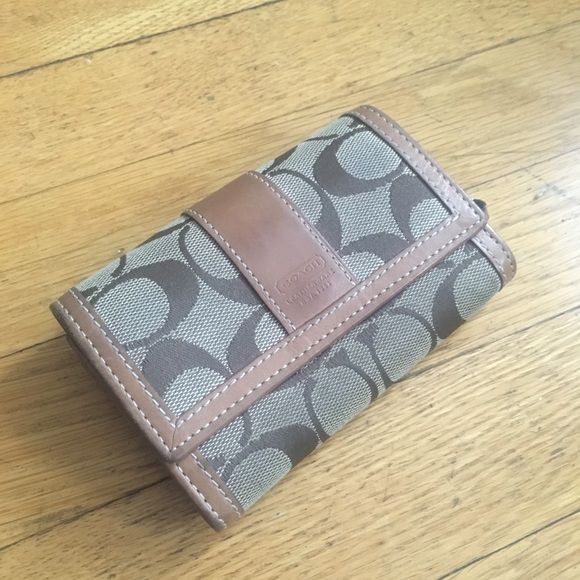 Signature canvas Coach trifold wallet - Picture 1 of 5